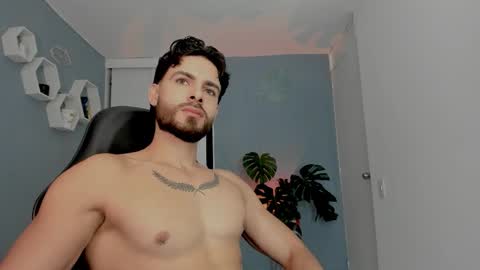 Maxi online show from March 21, 2:28 am