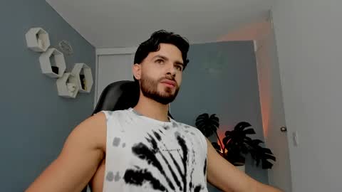 Maxi online show from April 17, 10:45 pm