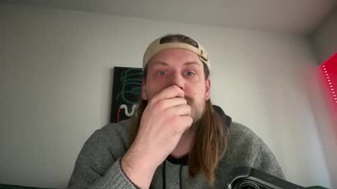 Max Watts online show from April 5, 8:50 pm