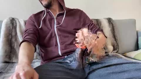 MaxXxurbate online show from January 1, 2:52 pm