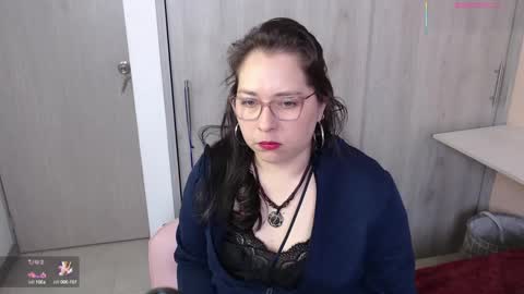 May online show from September 29, 9:03 pm