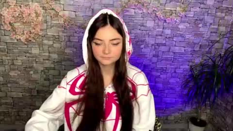 may online show from July 17, 3:03 pm