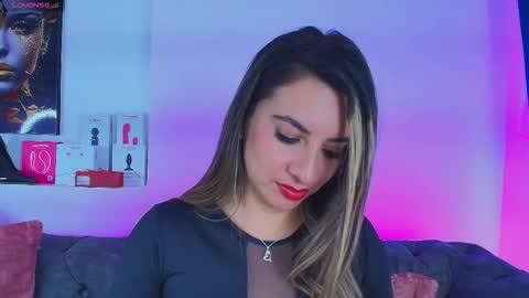 may_wood online show from January 9, 5:51 pm