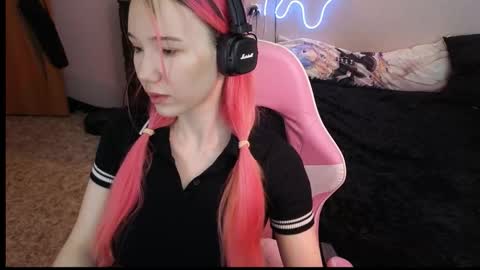 Maya Viola online show from February 10, 5:54 am