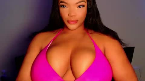 MayBabi online show from April 21, 11:06 am