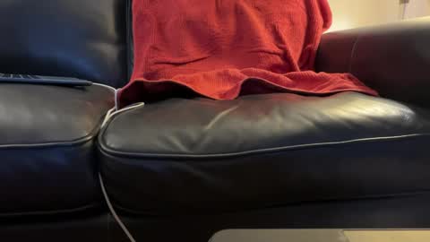 maybe_eriqq online show from November 22, 11:24 pm