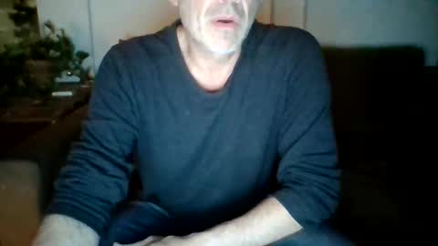 maybearope online show from May 30, 7:51 am