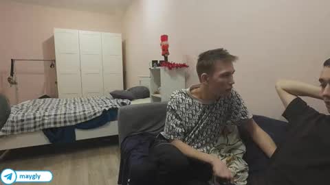 Slava and Alextatto online show from February 2, 9:33 pm