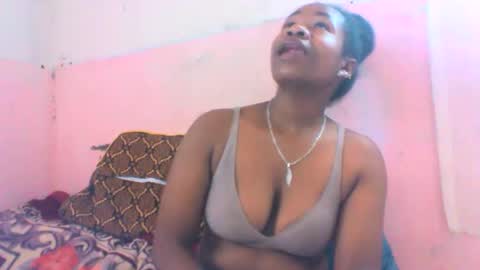 mayrah online show from September 14, 8:16 am