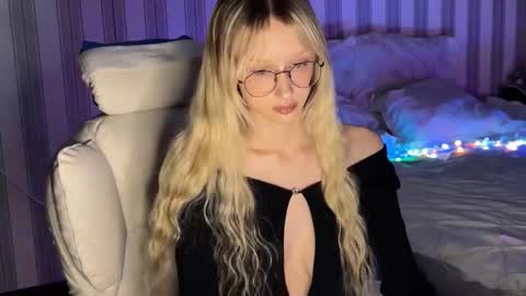 mayvi_cold online show from February 23, 6:54 pm