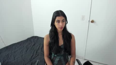 mazikeen_18 online show from November 3, 12:28 pm