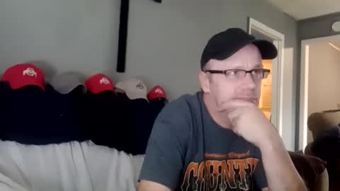 mcfly1973 online show from December 2, 8:25 am