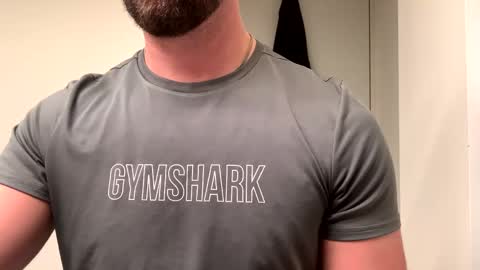 mcr8080 online show from January 8, 4:54 pm