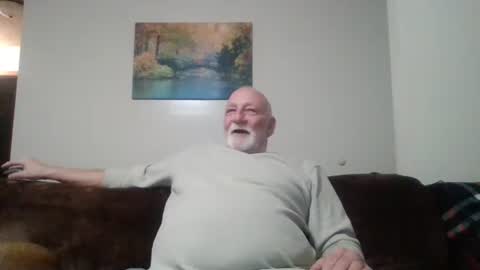 mdane99 online show from December 31, 1:41 pm