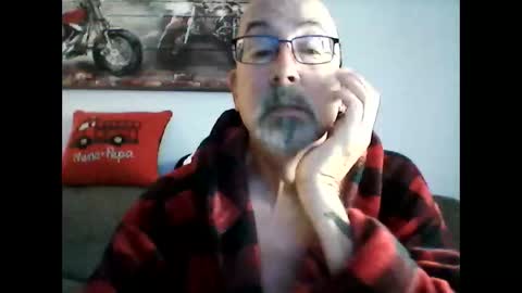 me at home online show from June 6, 12:11 pm