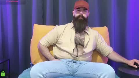 Meaty Roll online show from May 21, 2:51 am