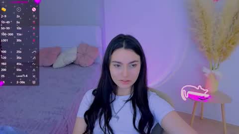 Dina online show from March 11, 10:46 pm