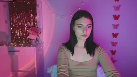 Dina online show from March 5, 4:35 pm