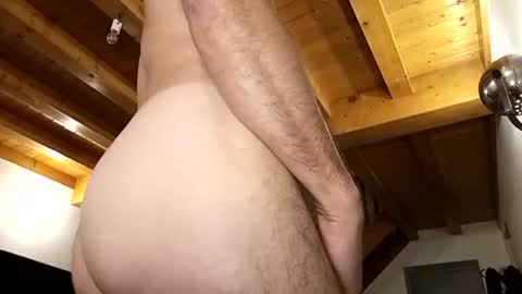 Meditmtc online show from December 10, 8:05 pm