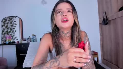 medussa13 online show from April 24, 12:40 pm