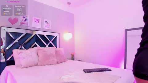 Melody online show from December 17, 11:50 am