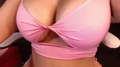 megan akbar online show from March 6, 4:07 pm