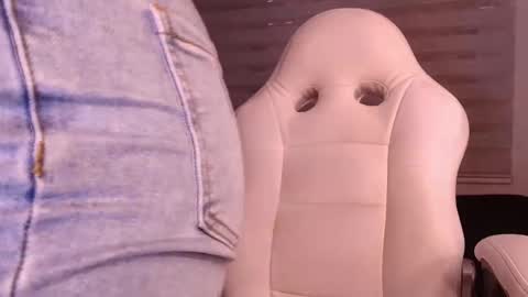 megan akbar online show from March 3, 11:55 am