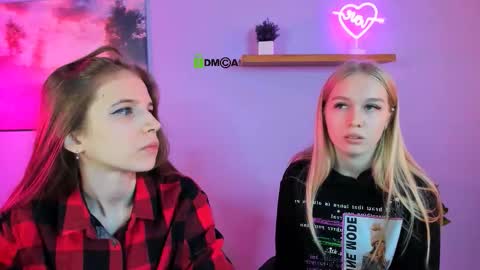 megan_cold online show from October 23, 8:49 am