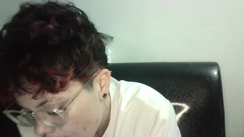 Megan and sophi online show from February 17, 7:58 am