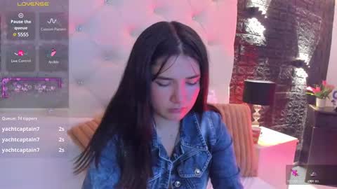     online show from March 7, 3:18 pm