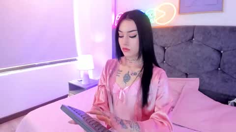 megan_morphy online show from March 13, 1:47 pm