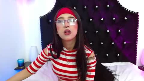 megan_saint online show from September 14, 4:48 am