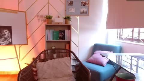 megan_saint online show from March 24, 2:01 pm