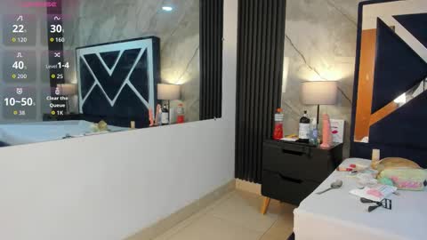 Megan Sweet online show from November 19, 9:24 pm