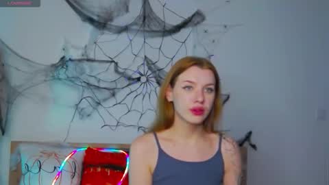 megancat333 online show from November 16, 10:17 am