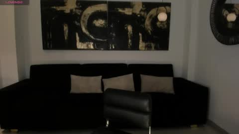 Megan Cross online show from November 12, 4:15 am