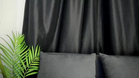 Megan Hofman online show from May 6, 3:23 am