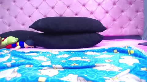 Megan online show from January 25, 12:59 am