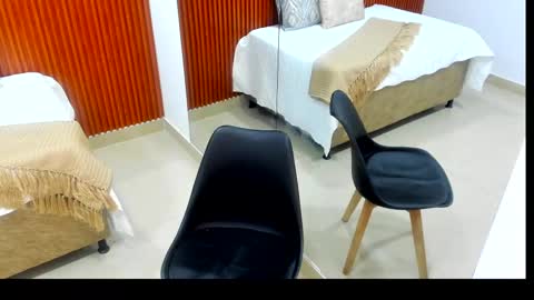 Megan online show from November 21, 2:48 pm