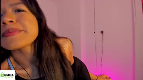 Snapshot of meganthompsonn chatting on September 18, 4:55 pm Megan online show from September 18, 4:55 pm