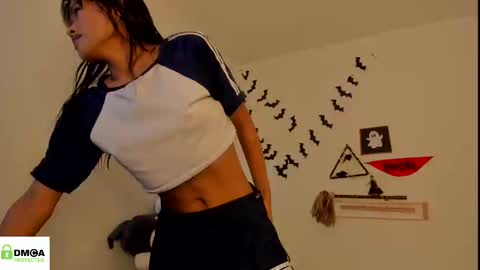 Snapshot of meganthompsonn chatting on October 6, 5:31 pm Megan online show from October 6, 5:31 pm