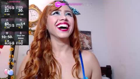 Snapshot of meghan_crouch chatting on October 17, 7:29 pm MEGHAN online show from October 17, 7:29 pm