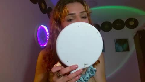 meghan_devil_ online show from November 11, 5:20 am