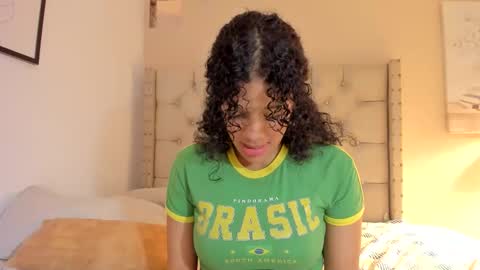 melania_xtreme online show from February 12, 5:33 am