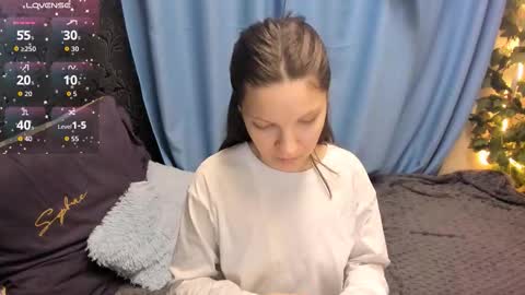 Melanie online show from December 15, 9:27 am