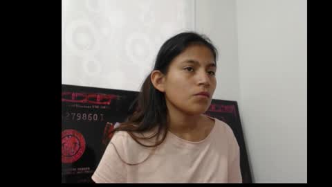 Snapshot of melaniegates06 chatting on October 10, 3:29 pm melaniegates06 online show from October 10, 3:29 pm