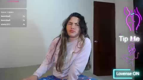 Melanie Parker online show from March 11, 3:59 pm