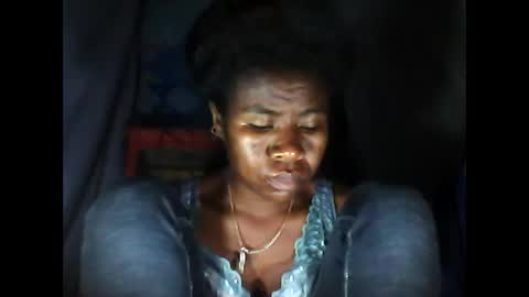 melanih online show from April 18, 7:58 pm