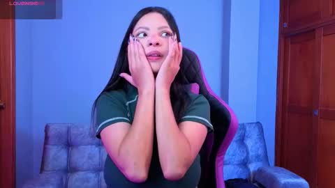 melanimorgan1 online show from December 15, 4:41 am