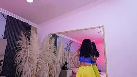 MelanyLuv online show from May 22, 11:11 pm